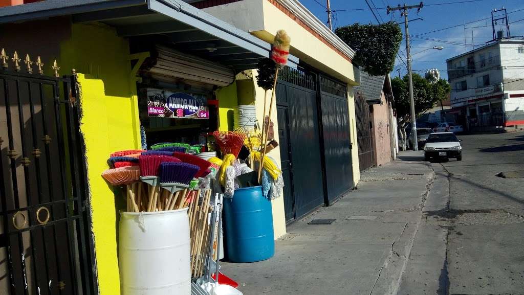 Ever Clean | Colinas 29, Valle del Rubi Secc Terrazas, 22637 Tijuana, B.C., Mexico | Phone: 664 523 7833