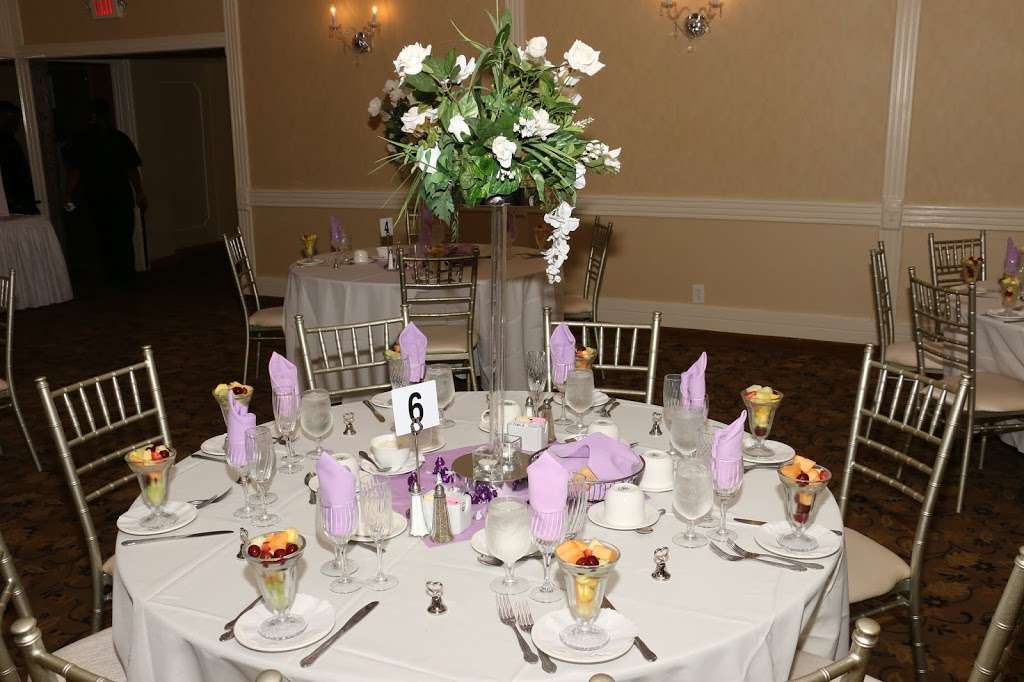 Cortlandt Colonial Restaurant & Ballroom | 714 Old Albany Post Rd, Cortlandt, NY 10567 | Phone: (914) 739-3900