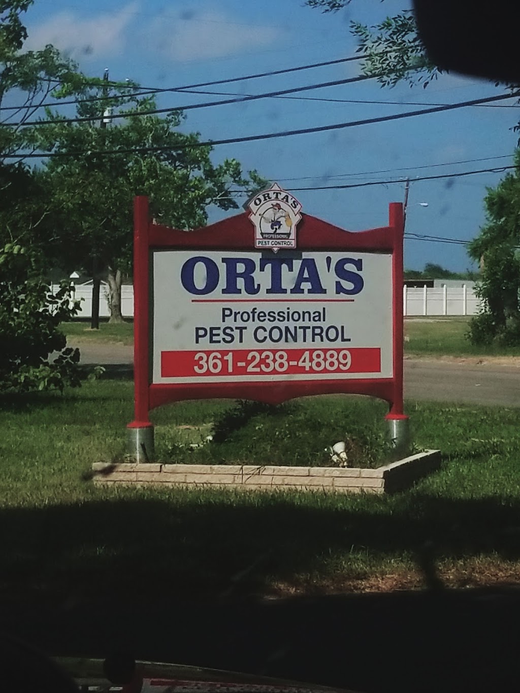Ortas Professional Pest Control | 3029 Main St A, Ingleside, TX 78362, USA | Phone: (361) 238-4889
