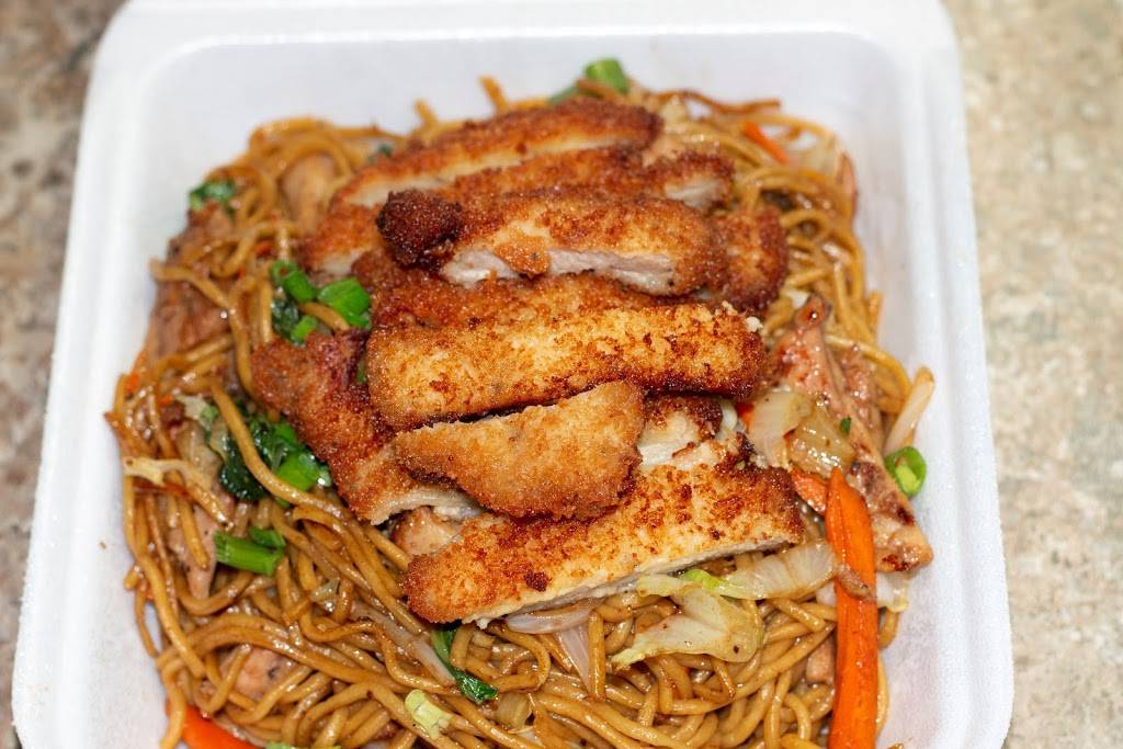 Newtown Asian Grindz | 98-330 Kaahele St, Aiea, HI 96701, USA | Phone: (808) 691-9025