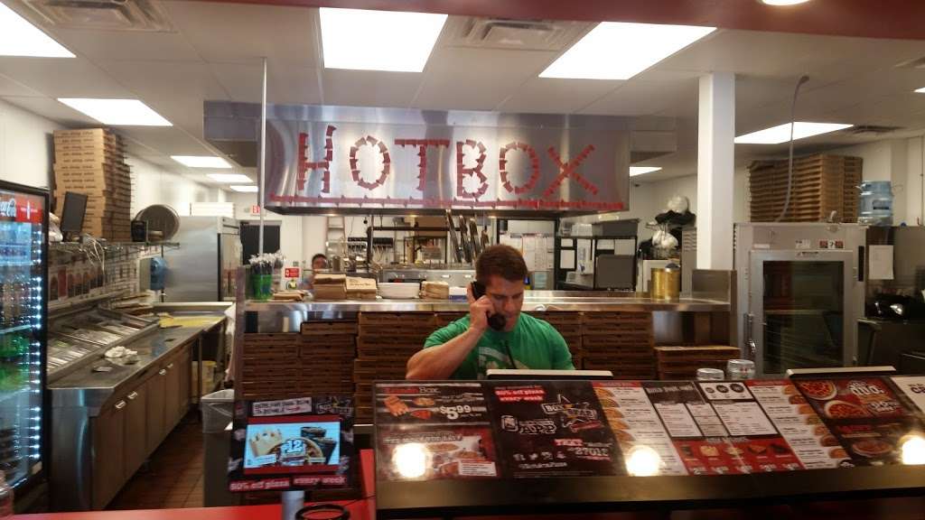 HotBox Pizza | 8938 E 96th St, Fishers, IN 46037, USA | Phone: (317) 863-3303