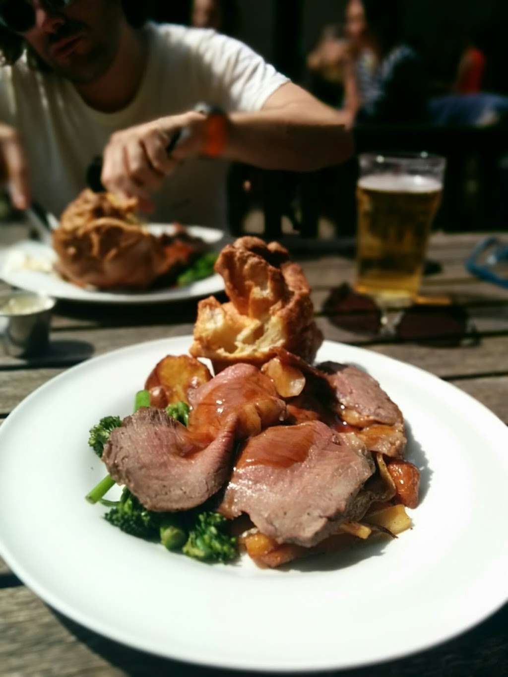 The Spaniards Inn | Spaniards Rd, Hampstead, London NW3 7JJ, UK | Phone: 020 8731 8406