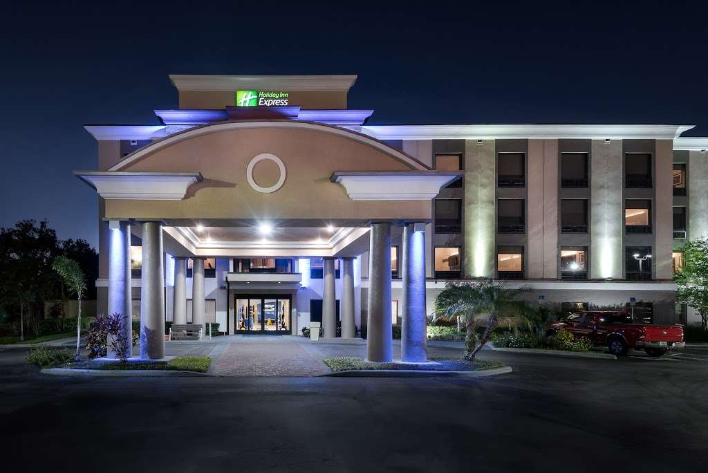 Holiday Inn Express & Suites Bartow | 1565 N Broadway Ave, Bartow, FL 33830, USA | Phone: (863) 533-8070