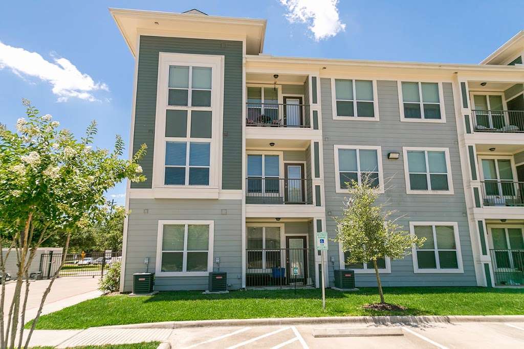 Jacquelyn Place Apartments | 7630 Amelia Rd, Houston, TX 77055, USA | Phone: (713) 588-5959