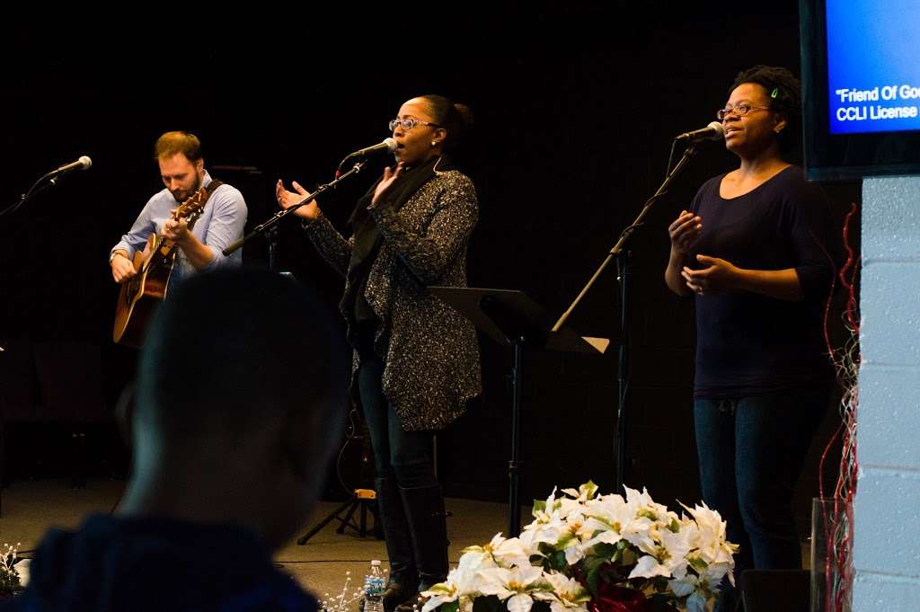 The South Suburban Vineyard Church | 3400 196th St, Flossmoor, IL 60422, USA | Phone: (708) 960-4483