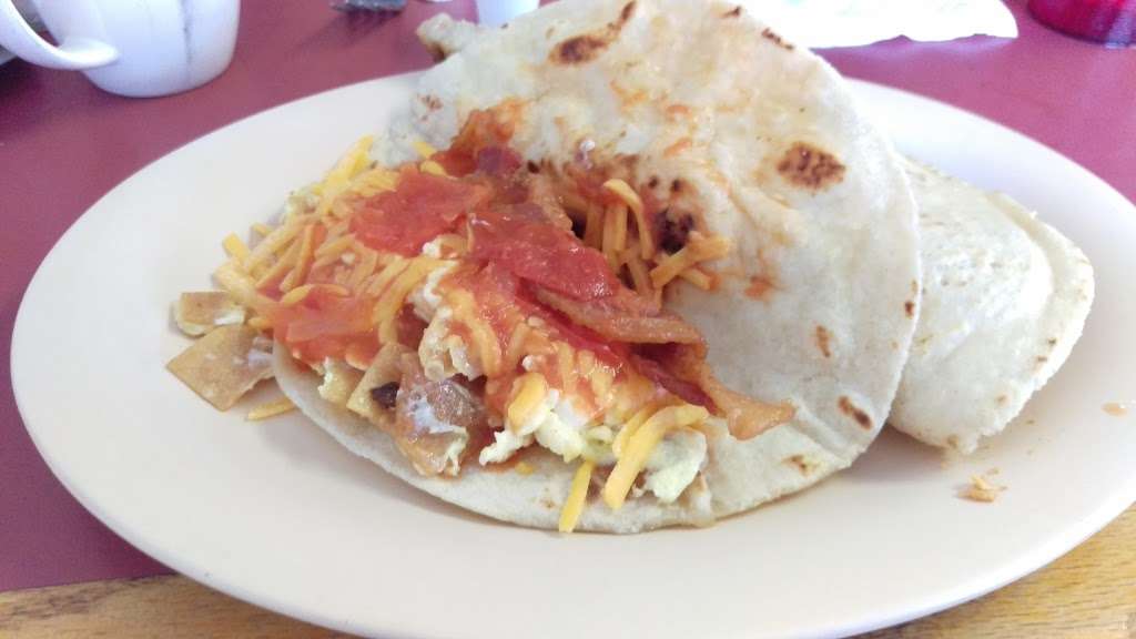 Ramonas Cafe # 1 | 604 NW 24th St, San Antonio, TX 78207, USA | Phone: (210) 436-7100