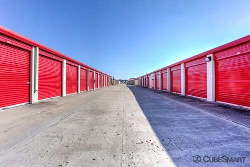 CubeSmart Self Storage | 19840 Farm to Market 1093, Richmond, TX 77407 | Phone: (281) 579-1379