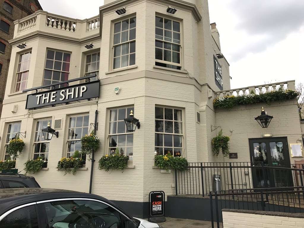 The Ship | 10 Thames Bank, London SW14 7QR, UK | Phone: 020 8876 1439