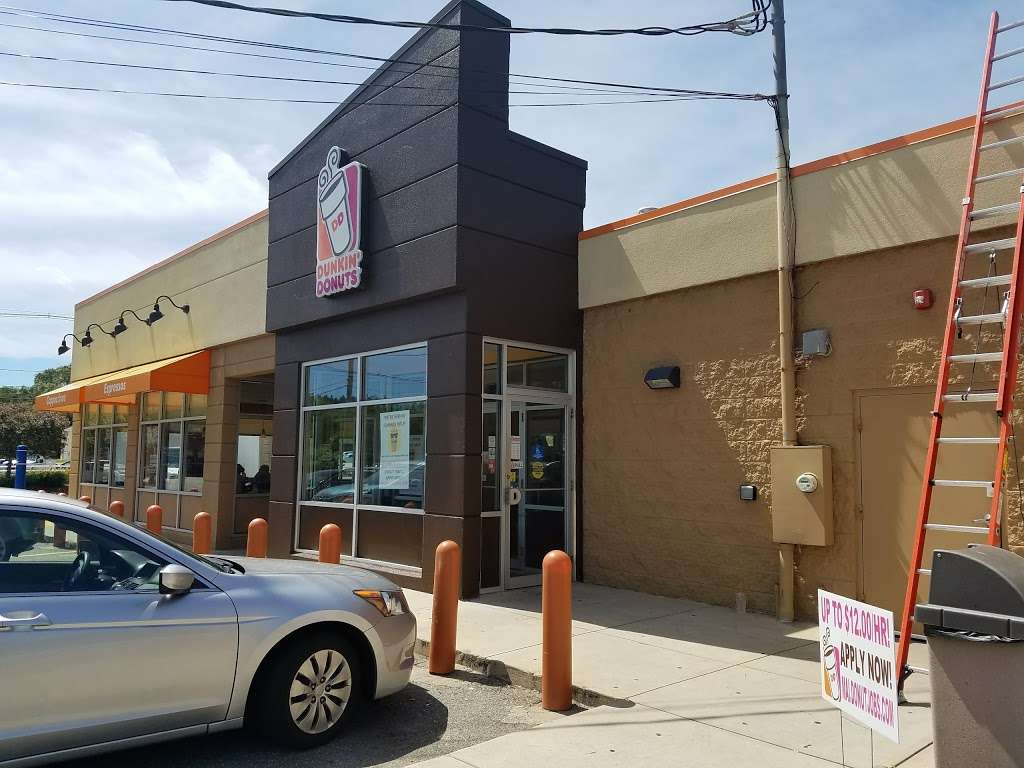 Dunkin | 13 Main St, North Reading, MA 01864, USA | Phone: (978) 664-3617