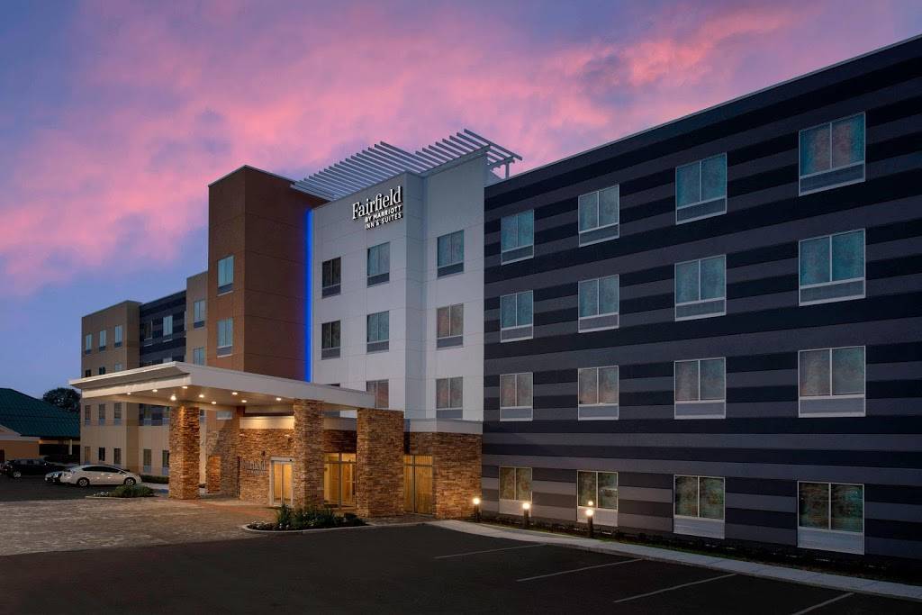 Fairfield Inn & Suites by Marriott New Orleans Metairie | 2710 Severn Ave, Metairie, LA 70002, USA | Phone: (504) 619-9700