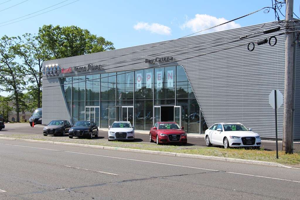 Ray Catena Porsche Toms River | 325 Rte 37 E, Toms River, NJ 08753, USA | Phone: (732) 902-7600