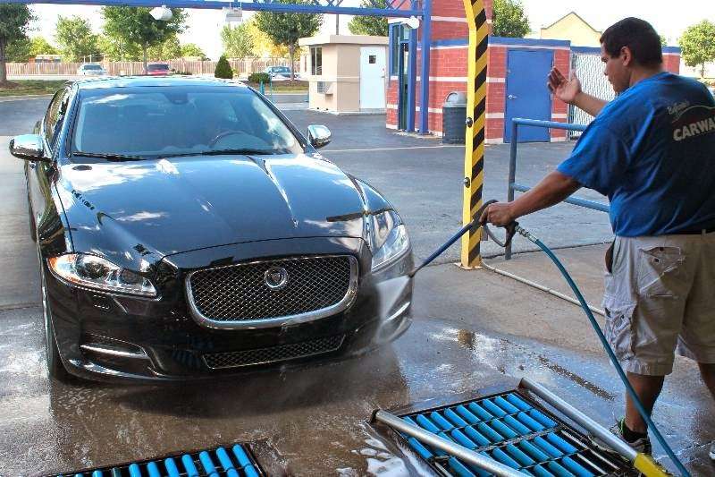 Belfontes Carwash | 923 N 78th St, Kansas City, KS 66112 | Phone: (913) 299-3353