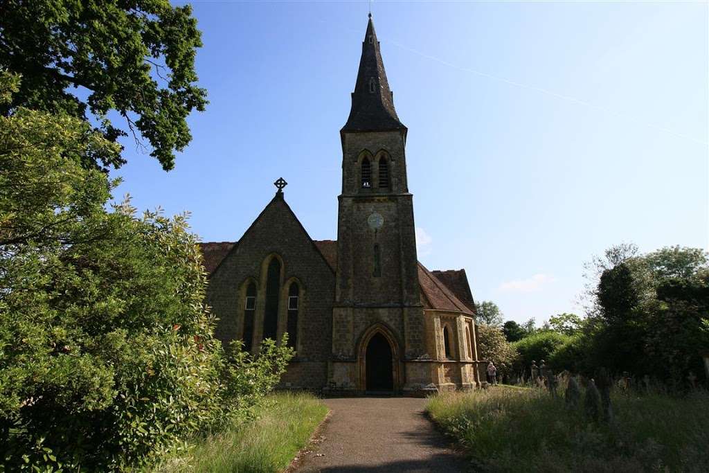 St John the Evangelist Church, Hildenborough | 107A Tonbridge Rd, Hildenborough, Tonbridge TN11 9HN, UK | Phone: 01732 833596