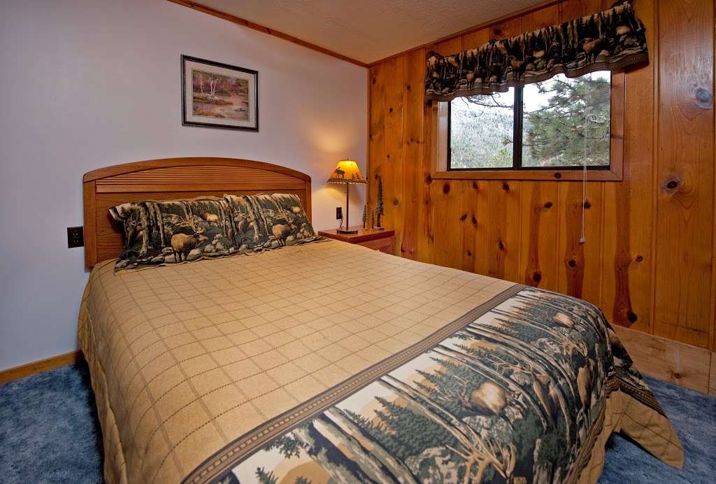 Valhalla Resort | 2185 Eagle Cliff Rd, Estes Park, CO 80517, USA | Phone: (970) 586-3284