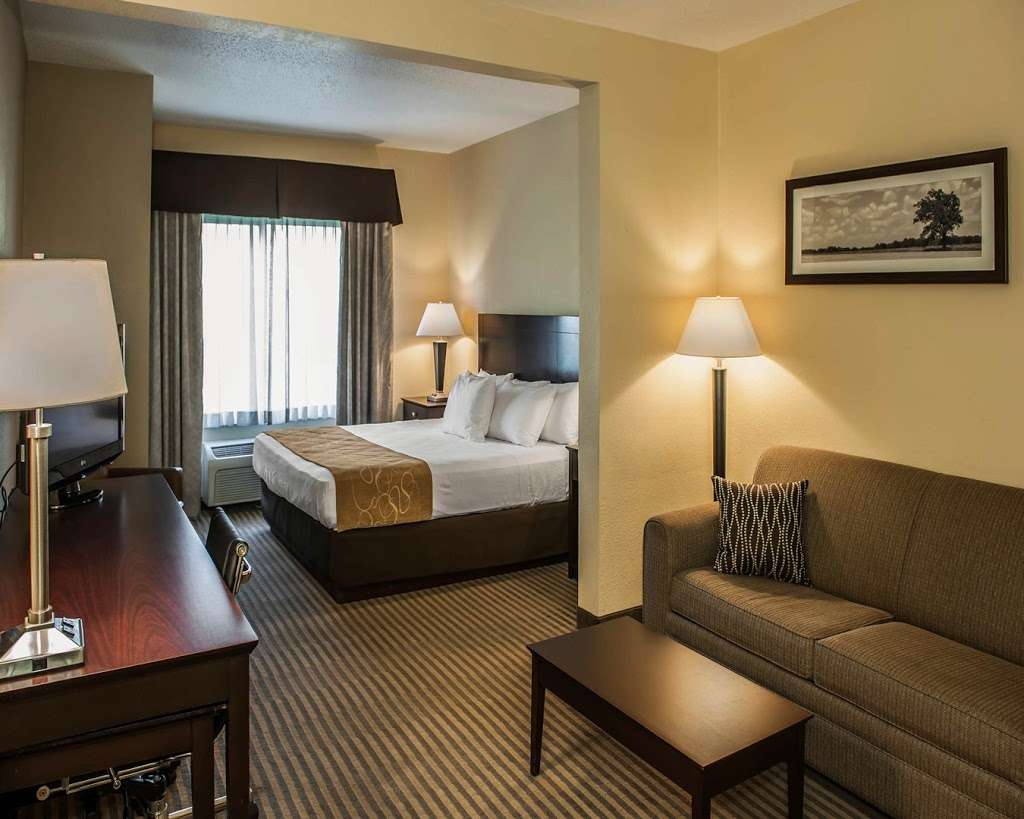 Comfort Suites Lafayette University Area | 31 Frontage Rd, Lafayette, IN 47905, USA | Phone: (765) 447-0016