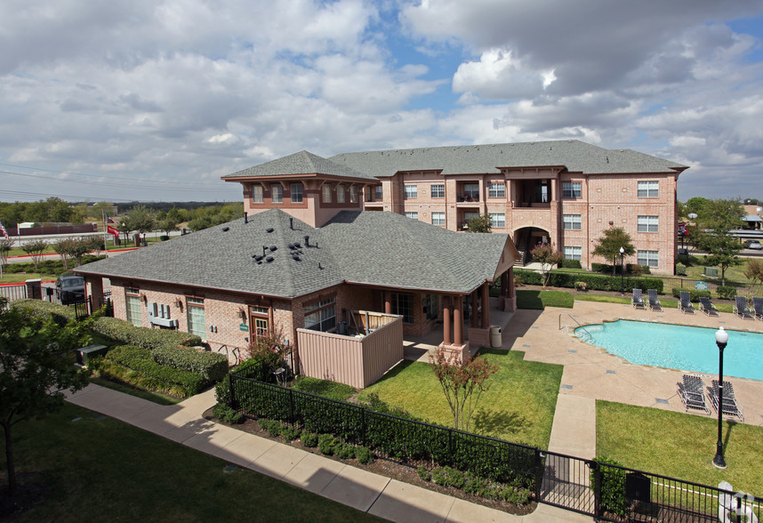 River Oaks | 2000 Country Club Rd, Wylie, TX 75098, USA | Phone: (833) 316-4008