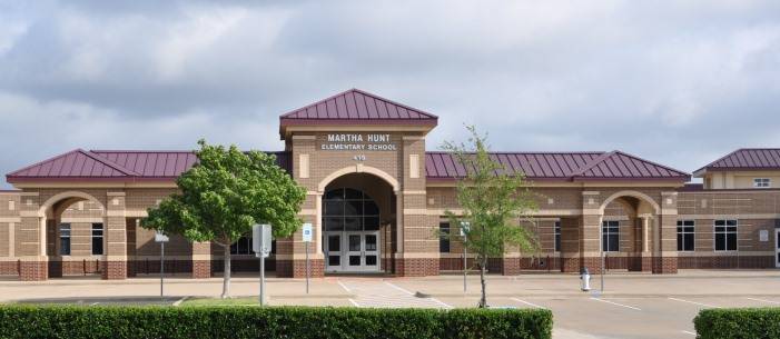 Martha Hunt Elementary School | 415 Oriole Dr, Murphy, TX 75094 | Phone: (469) 752-4400