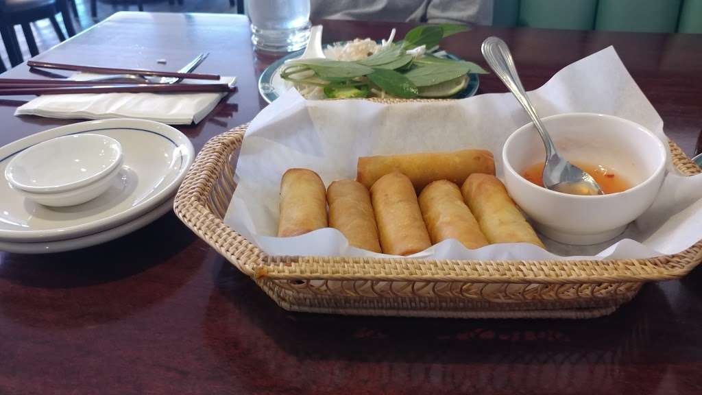 Angkor Restaurant | 3135 Rancho Vista Blvd, Palmdale, CA 93551, USA | Phone: (661) 266-9400