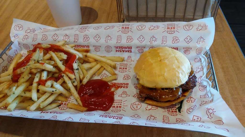 Smashburger | 25705 Katy Fwy Suite 110, Katy, TX 77494, USA | Phone: (281) 574-6508