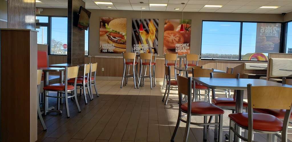 Burger King | 600 S Newport Rd, Pontiac, IL 61764, USA | Phone: (815) 842-2029