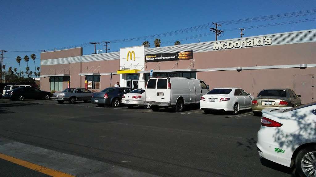 McDonalds | 1900 W Slauson Ave, Los Angeles, CA 90062, USA | Phone: (323) 294-5990