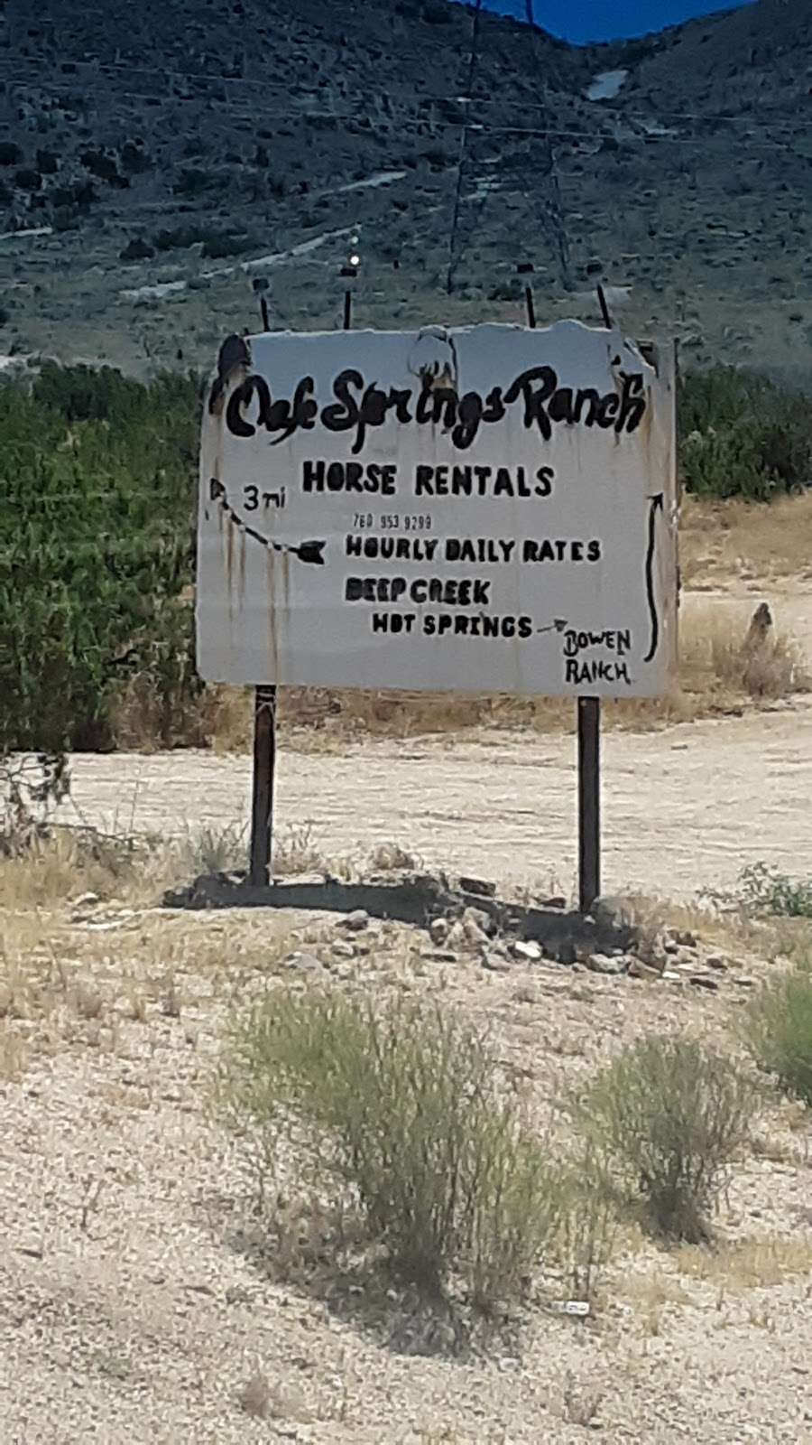 Oak Springs Ranch Sign | 7928-7784, Bowen Ranch Rd, Apple Valley, CA 92308, USA | Phone: (760) 953-9299
