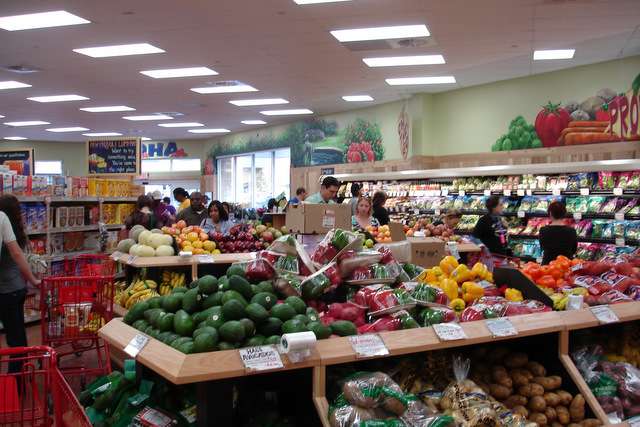 Trader Joes | 1875 S Bascom Ave, Campbell, CA 95008, USA | Phone: (408) 369-7823