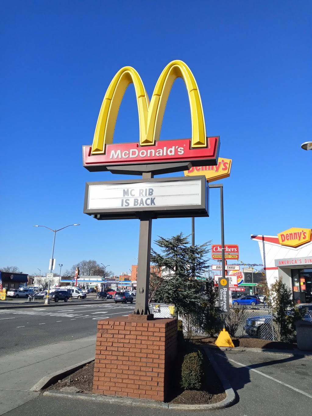 McDonalds | 819 Granville Payne Ave, Brooklyn, NY 11207 | Phone: (718) 272-3362