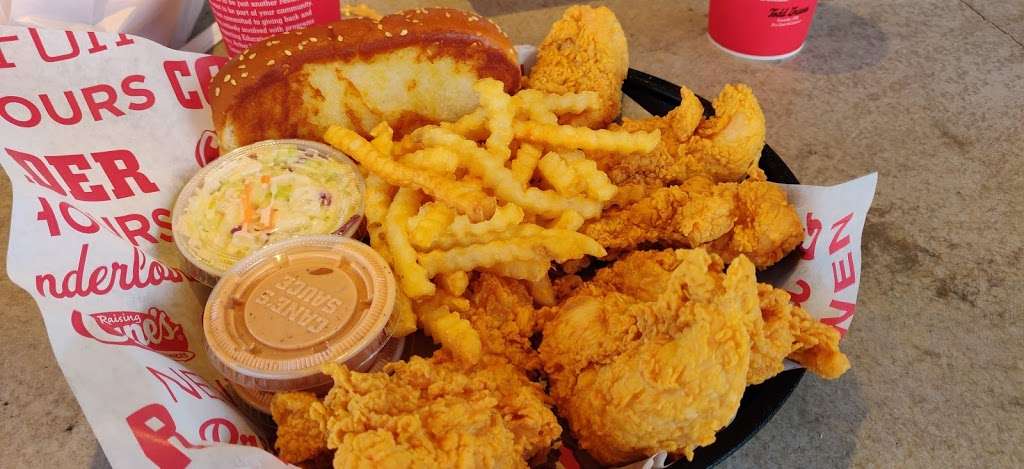 Raising Canes Chicken Fingers | 5005 Paramount Blvd, Pico Rivera, CA 90660, USA | Phone: (562) 463-1868