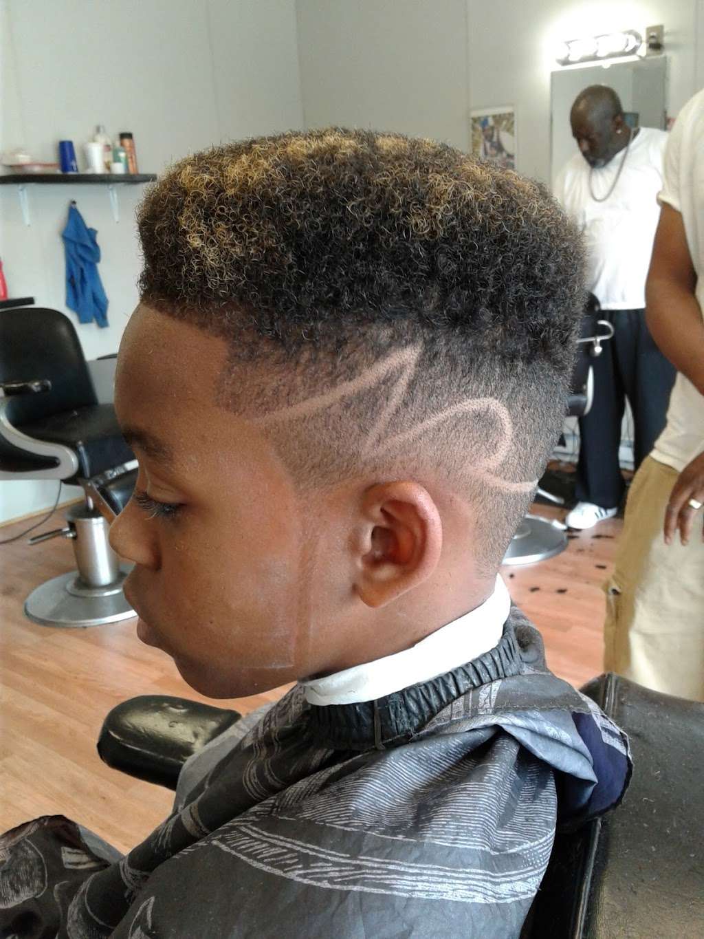 J-Nice Barbershop | 5743 Baltimore Ave, Philadelphia, PA 19143, USA | Phone: (267) 702-8327