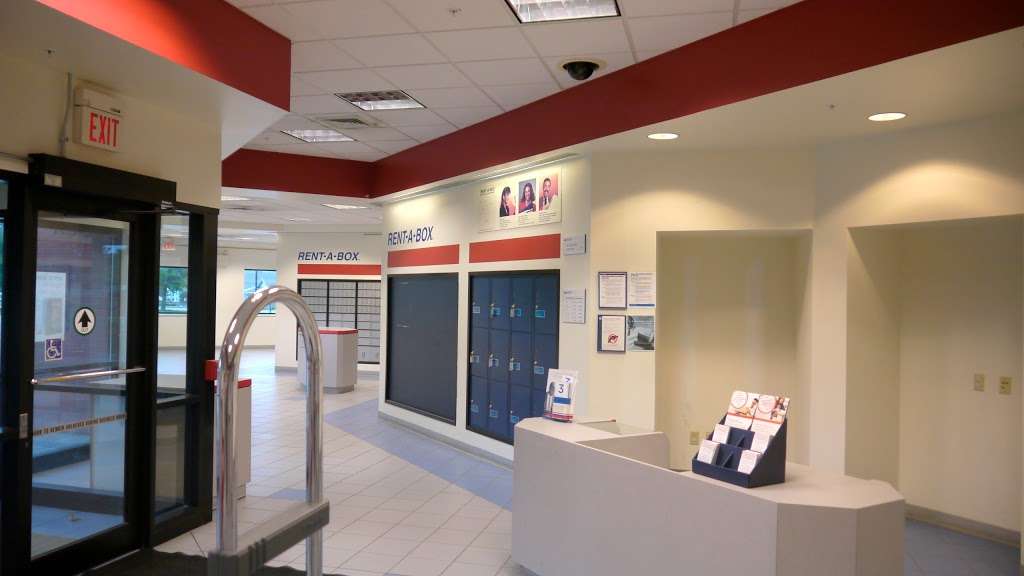 United States Postal Service | 9575 Brenwood Park Dr, Franklin, WI 53132 | Phone: (800) 275-8777