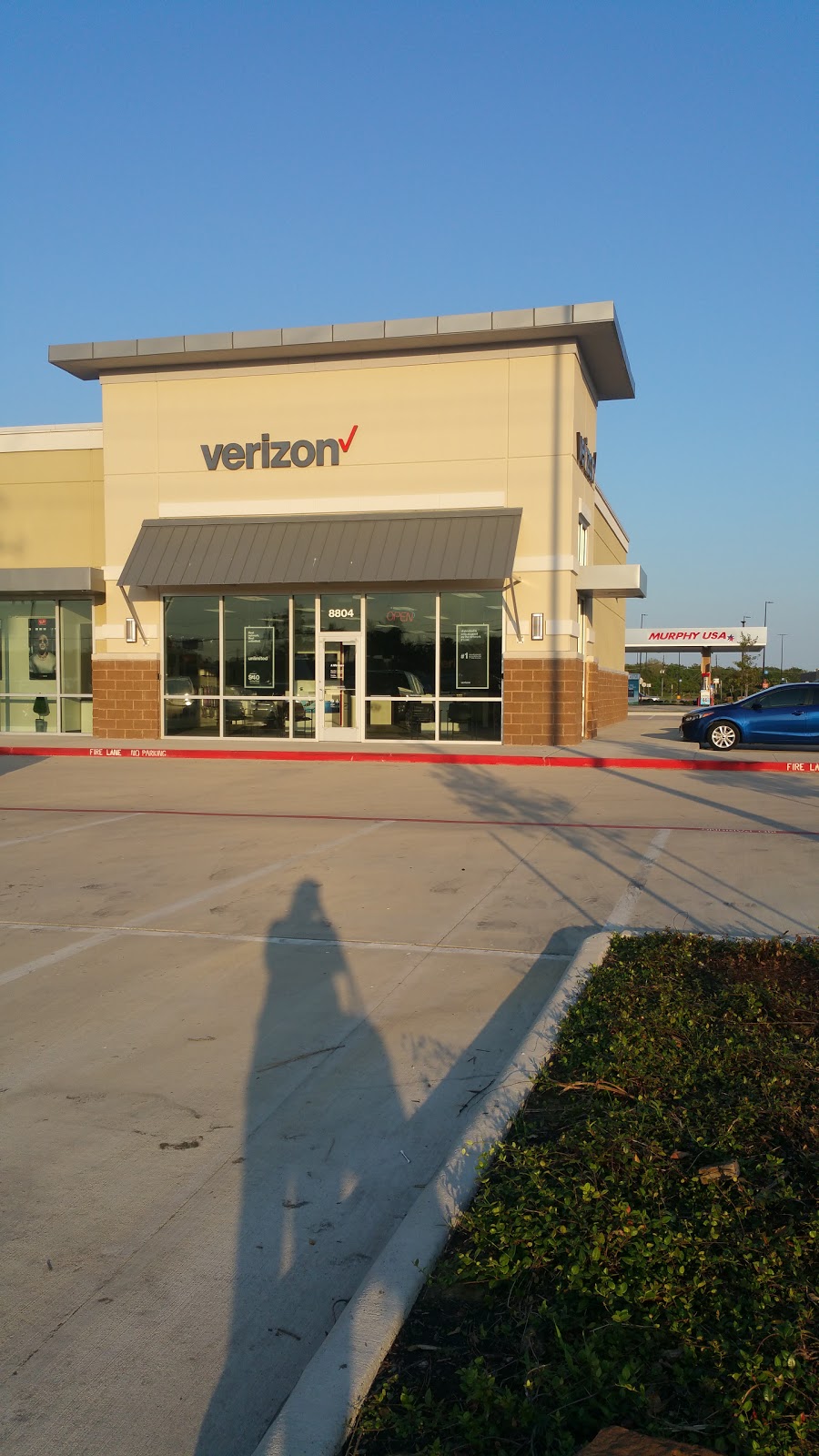Verizon Authorized Retailer – Victra | 8804 North, TX-146, Baytown, TX 77523, USA | Phone: (281) 738-5302