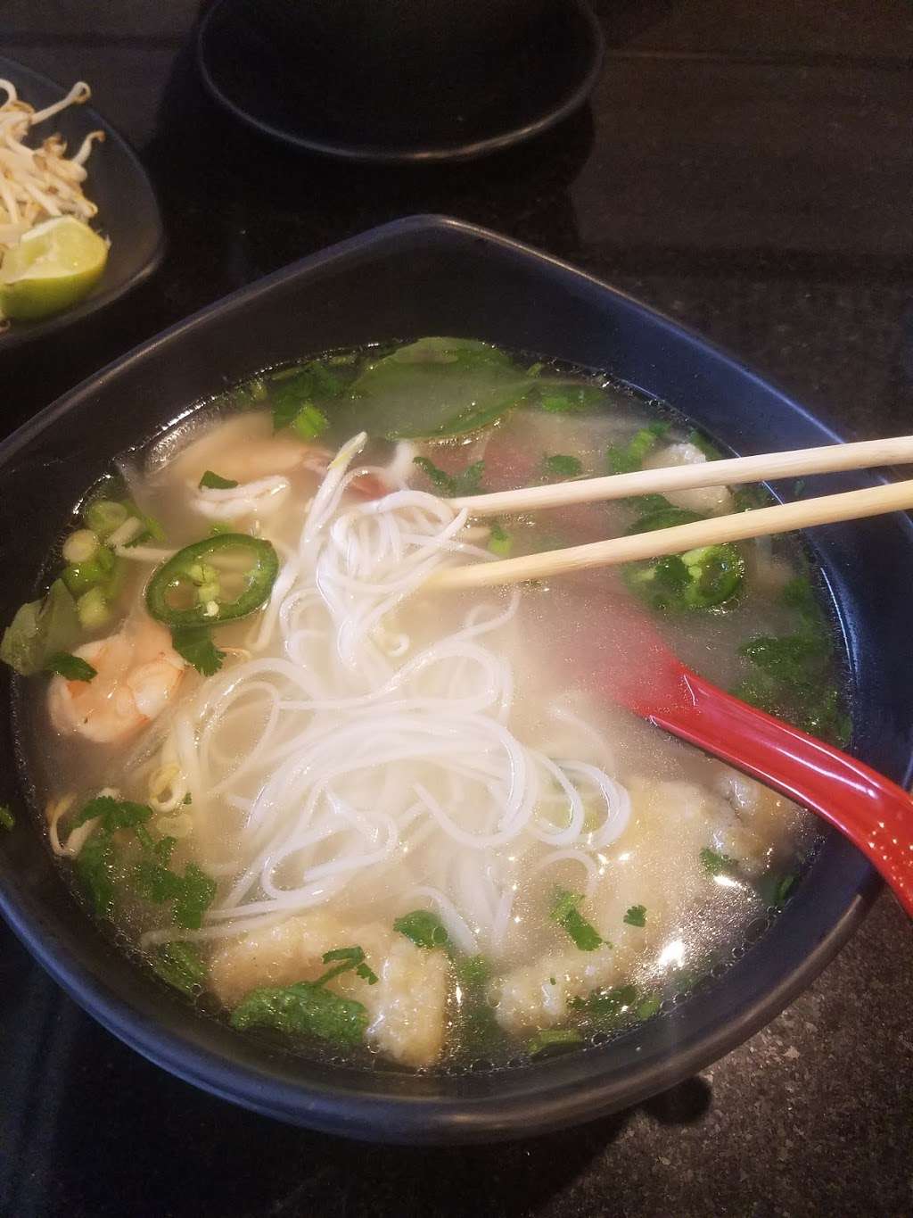 Wow Pho | 110 Hidden Valley Pkwy, Norco, CA 92860, USA | Phone: (951) 808-8789