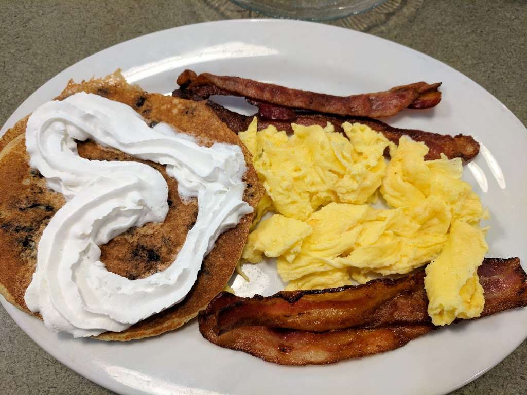 U.S. Egg Breakfast & Lunch | 2957 W Bell Rd, Phoenix, AZ 85053, USA | Phone: (602) 843-1249