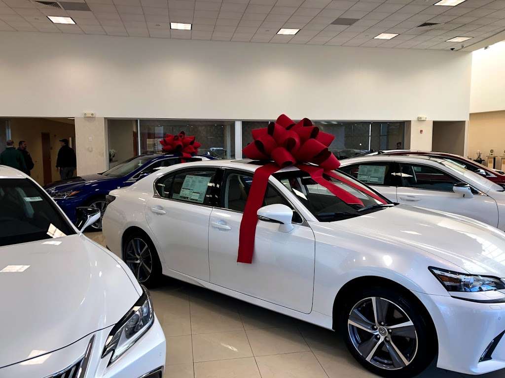 Herb Chambers Lexus | 25 PROVIDENCE HIGHWAY, US-1, Sharon, MA 02067, USA | Phone: (508) 668-5600