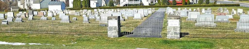 Rohrerstown Mennonite Cemetery | 1054-1080 Rohrerstown Rd, Lancaster, PA 17601