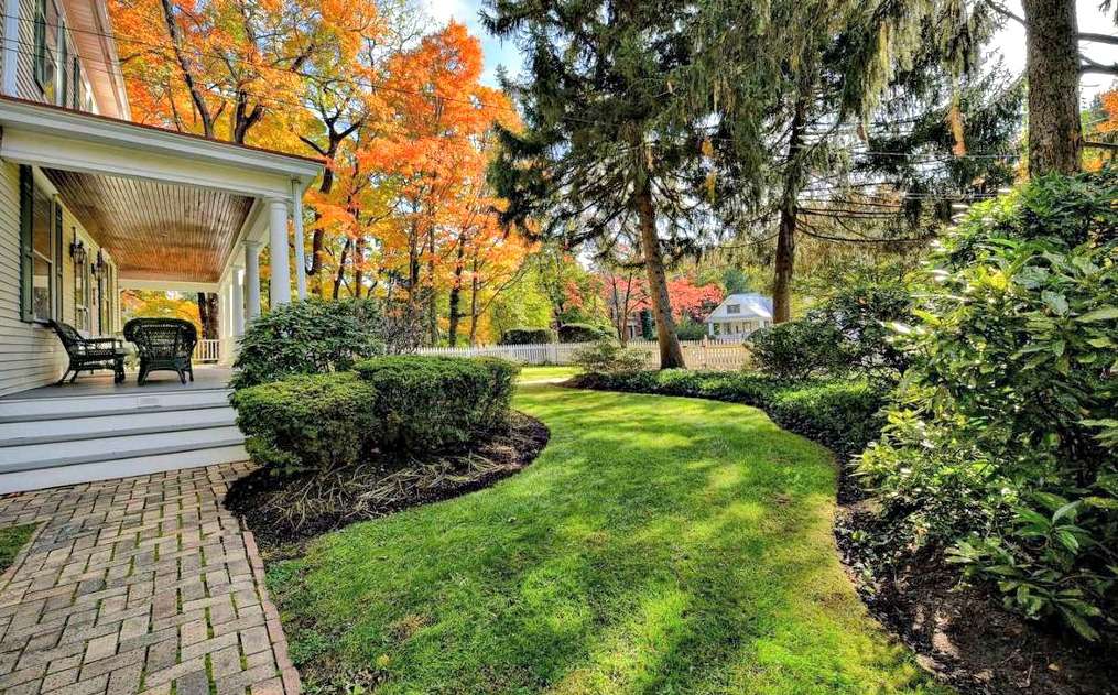 Homes for Sale in Moorestown NJ | 339 E 2nd St, Moorestown, NJ 08057, USA | Phone: (856) 533-8810