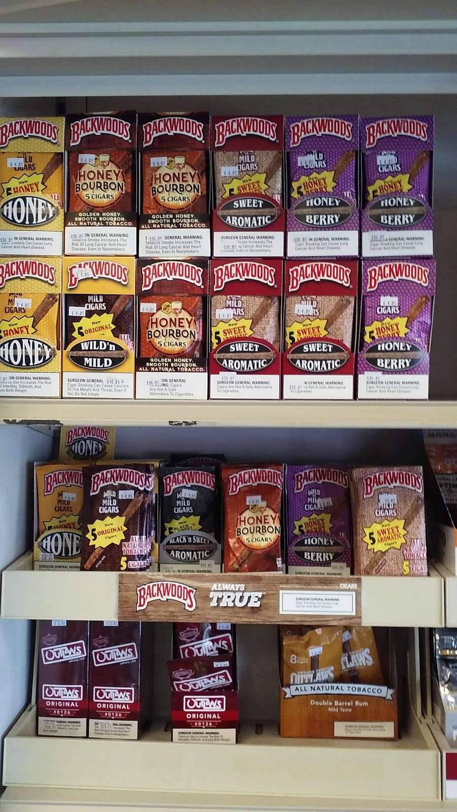 Smokes Unlimited | 104 Thornburg Dr SE # E, Conover, NC 28613 | Phone: (828) 466-0503