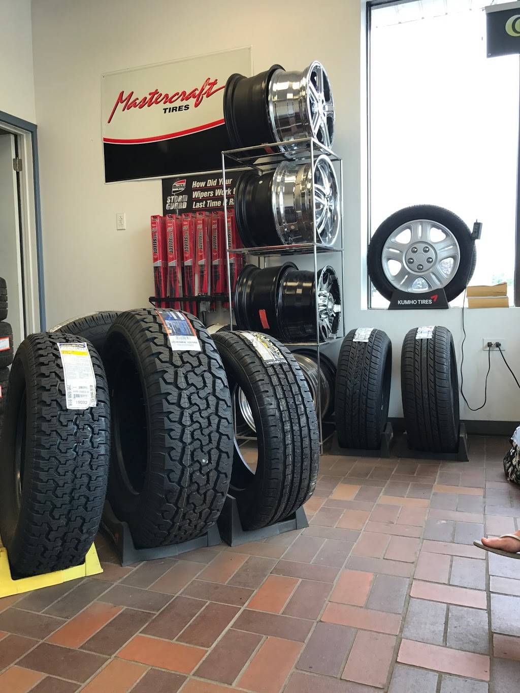 Tread City Tire | 3440 Genesee St, Buffalo, NY 14225, USA | Phone: (716) 204-8355