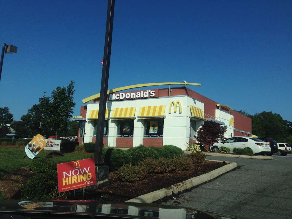 McDonalds | 143 Samoset St, Plymouth, MA 02360, USA | Phone: (508) 746-9885