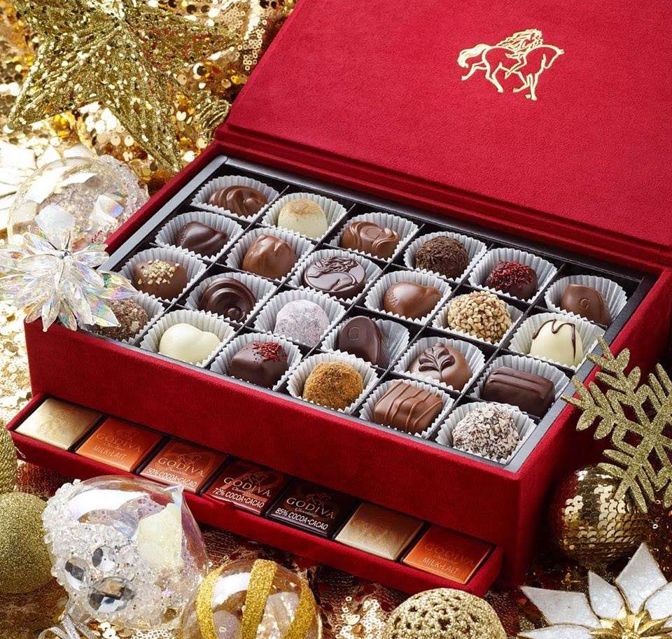 Godiva Chocolates | 37b, St Pancras International Station, Euston Rd, Kings Cross, London N1C 4QP, UK | Phone: 020 7837 9850