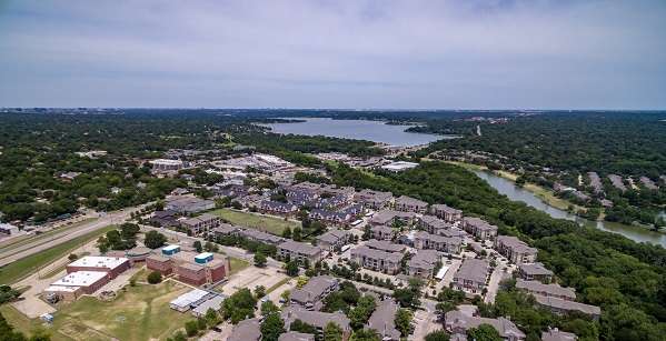 Lakewood Flats Apartments | 7425 La Vista Dr, Dallas, TX 75214, USA | Phone: (214) 891-5633