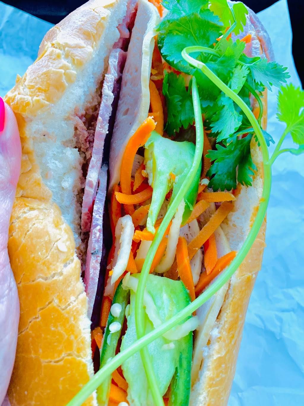 Bánh Mì & Chè Cali Bakery | 8948 Bolsa Ave, Westminster, CA 92683, USA | Phone: (714) 897-3927