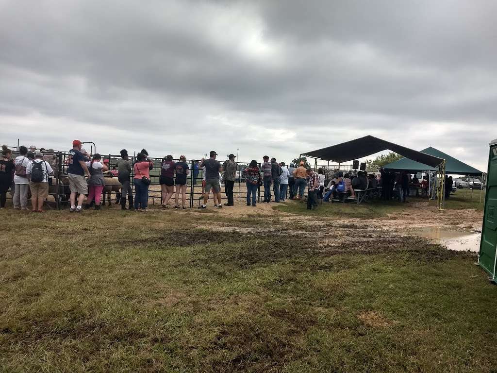 Mac McGaffey Highland Bayou Park | 1991 Getty Road, La Marque, TX 77568, USA | Phone: (409) 938-9255