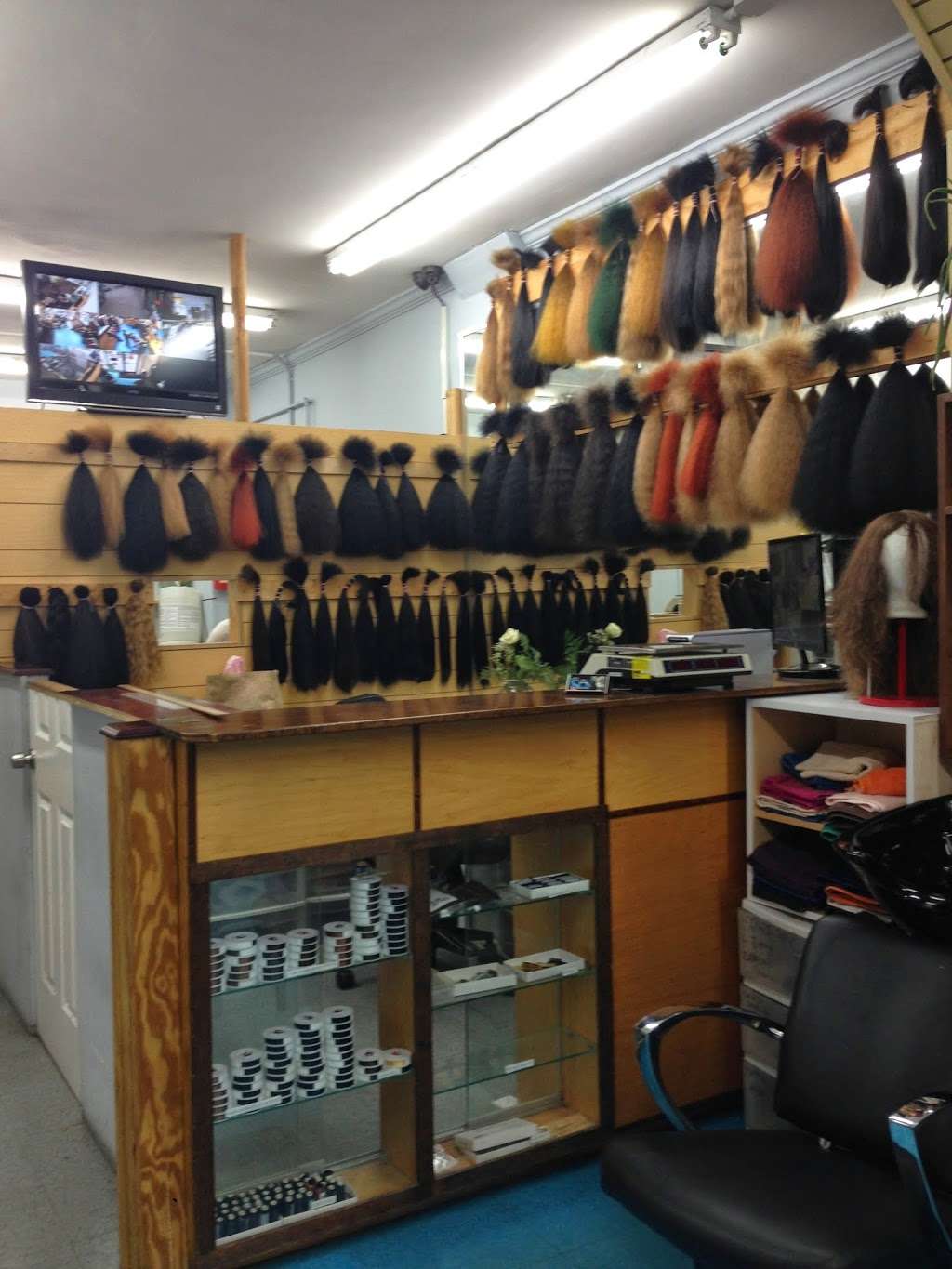 Five Stars Human Hair | 109 W Kingsbridge Rd, Bronx, NY 10468, USA | Phone: (718) 582-1248