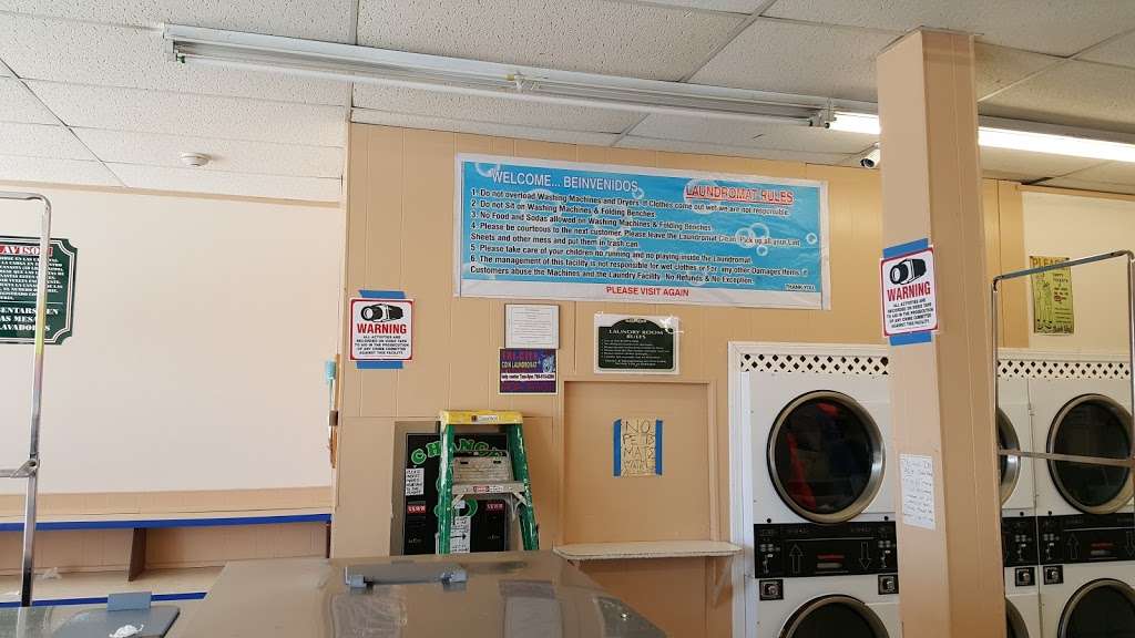 Launderland Coin Laundry | 13728 Hesperia Rd suite #2, Victorville, CA 92395, USA | Phone: (760) 515-6280