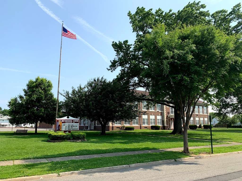 Clifton Public School 1 | 158 Park Slope, Clifton, NJ 07011, USA | Phone: (973) 470-2370