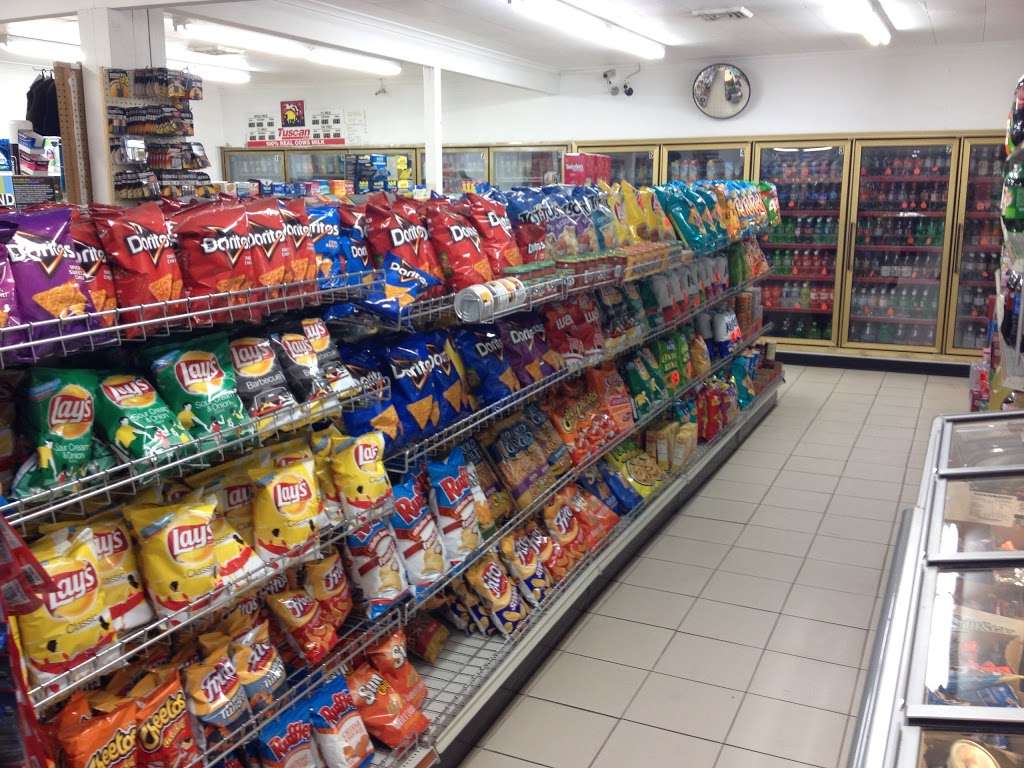 B & J Market | 5 Edison Rd, Lake Hopatcong, NJ 07849, USA | Phone: (973) 663-1000