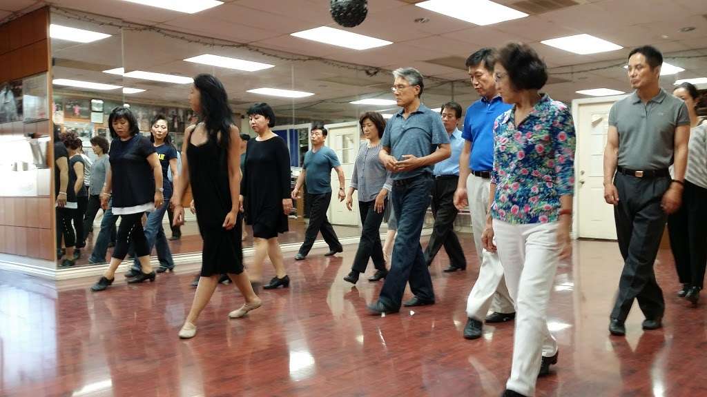 Chos Dancesport | 2528 W Olympic Blvd #209, Los Angeles, CA 90006, USA | Phone: (310) 383-8216