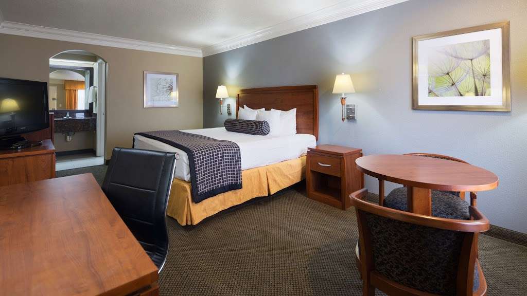 Best Western Angleton Inn | 1809 N Velasco St, Angleton, TX 77515, USA | Phone: (979) 849-5822